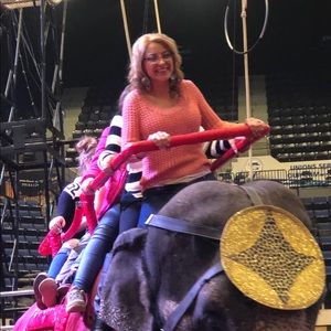 Meet your Posher, Kat